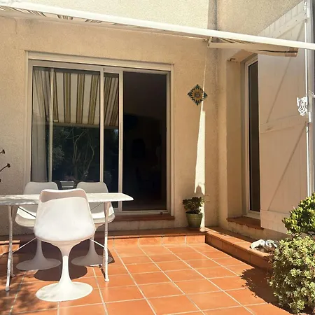 5 Pieces 8 Couchages Sur Bn000-asphodeles Banyuls-sur-Mer